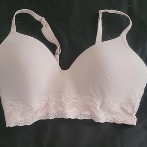 Natori Cream Seamless Lace Trim Bra
